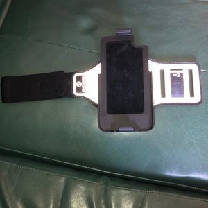 Encased running band for iPhone 6 Plus & Nuud